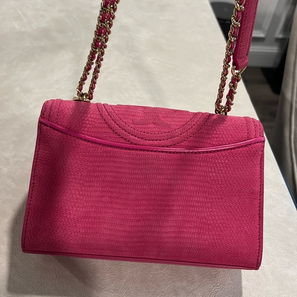 💖Tory Burch Fleming leather snake convertible 💖 - Picture 7 of 11